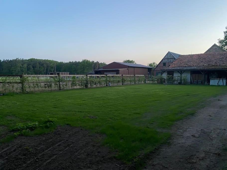 Wunderschoene Ferienwohnung Auf Dem Bauernhof Greven Exterior photo